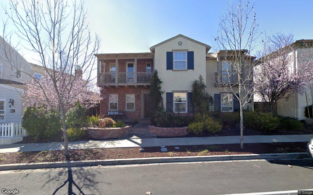 Knolls Creek Drive